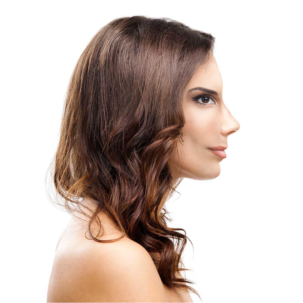 Portrait of beautiful woman, on white: Porträtfotografie – Profiliert frontal