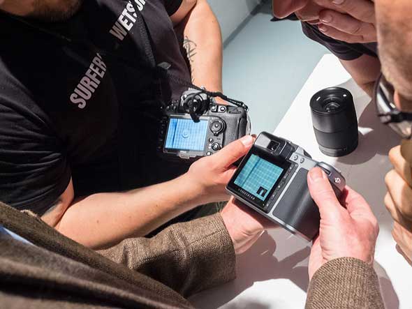 Hasselblad versus Nikon