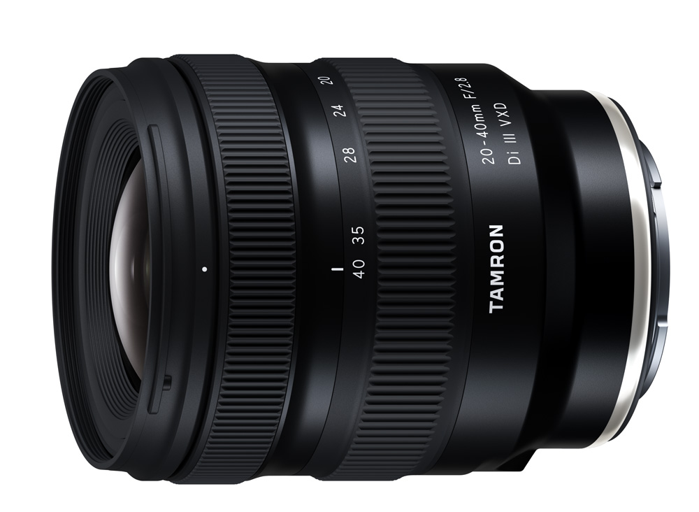 Tamron entwickelt kleines und leichtes Standardzoom-Objektiv für E-Mount