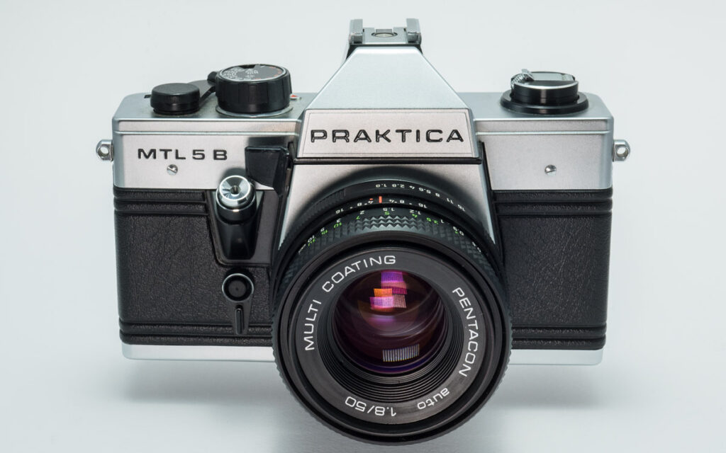 Praktica SLR. DDR-Fotoindustrie: Trümmer, Triumph und Pleite II