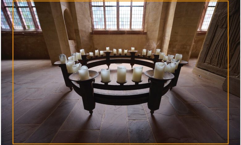 Der orange umrandete Bereich ist der, den Sie in Camera Raw oder Lightroom zu sehen bekommen. Teile des außen liegenden Bereichs ­bekommen Sie nicht zu sehen.