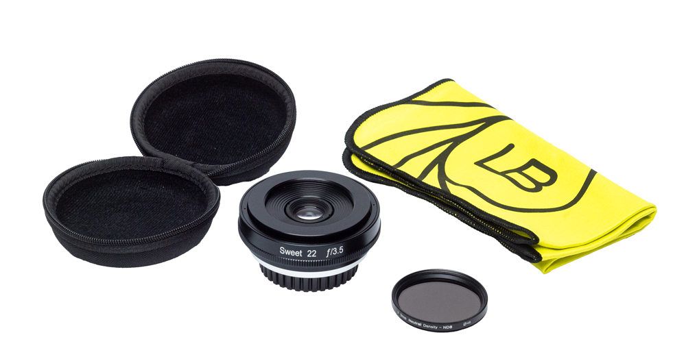Lensbaby Sweet 22 Pancake Lens – an impact lens for full frame cameras