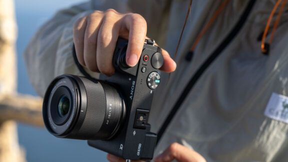 Neu bei Rollei:  Viltrox AF 15 mm F/1.7 für APS-C