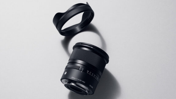 Lichtstarkes Ultraweitwinkel-Objektiv für APS-C-Kameras: Sigma 12mm F1.4 DC | Contemporary 