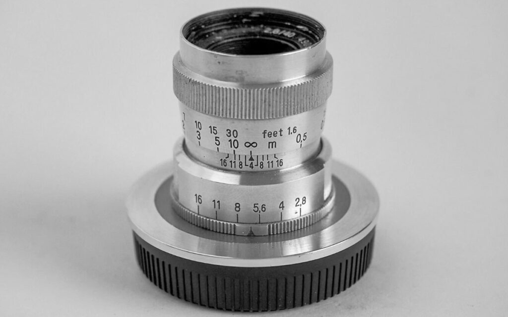 Pentaka 8 und Sonnar 40/2.8