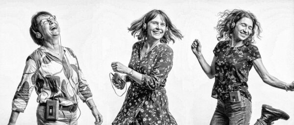 www-docma-info-die-86er-vom-anna-sophianeum-kynimalism-midage-girls-dancing-wild-with-walkmen-ar-73-p-80900286-63e4-4ce6-820d-0a9ce0a26ec1-3-2026-02-16-15-11-40-992-2