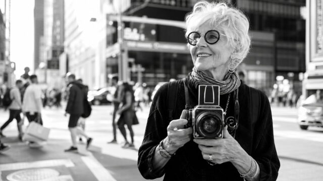 Fotografieren gegen das Altern? Was die Epigenetik über die Kraft der Kamera verrät