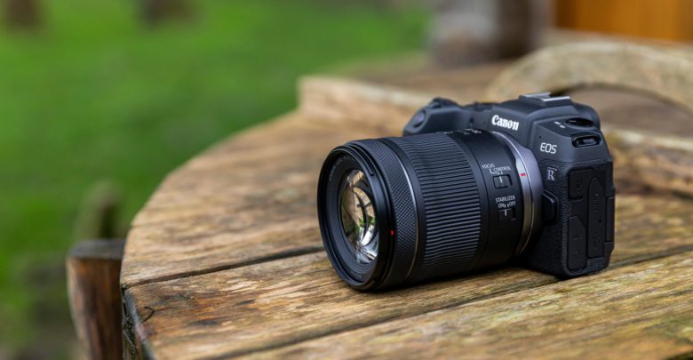 Kompaktes Zoomobjektiv: Canon RF 24-105mm F4-7.1 IS STM