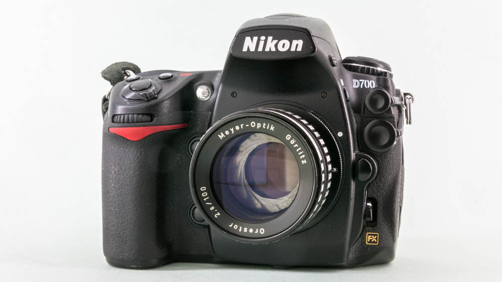 Nikon Spiegelreflexkameras und M42-Objektive