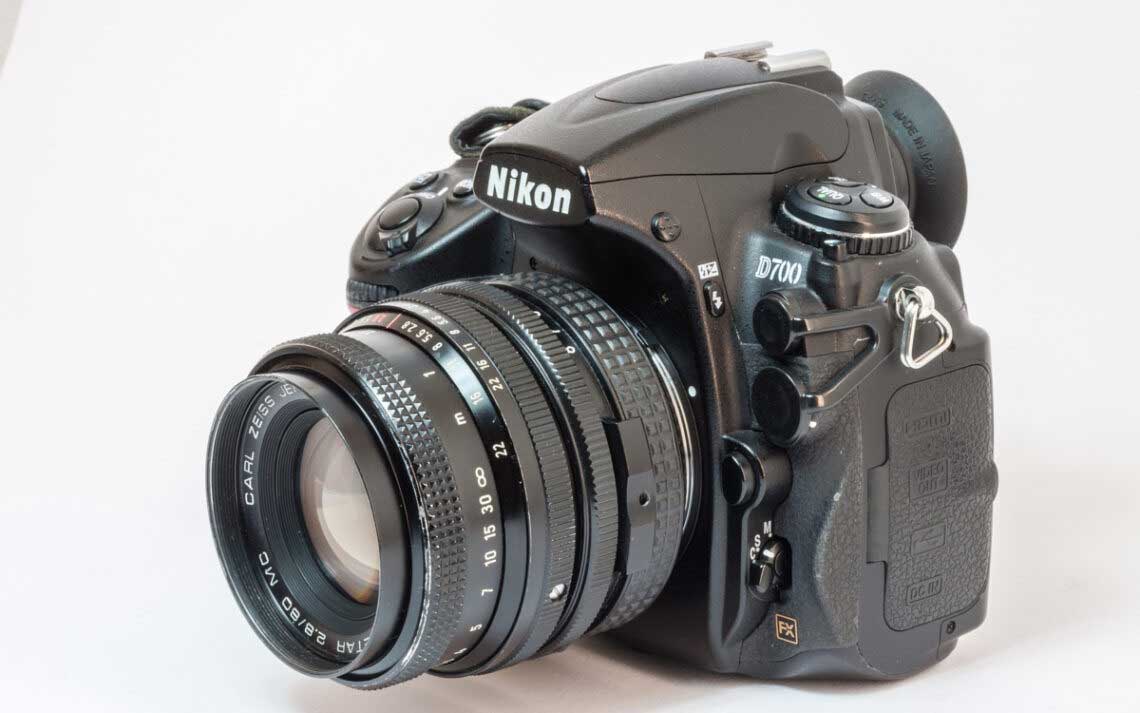 Nikon D700 Mittelformatobjektiv. Der Mythos von Mittelformat-Objektiven